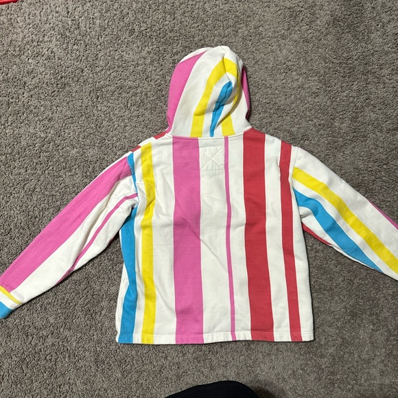 Too Cool  beach wear - Picture 2 of 6